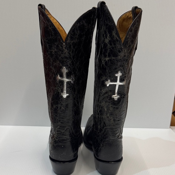 Johnny Ringo Black Crackle and Silver Crosses Heeled Boots - Picture 6 of 15